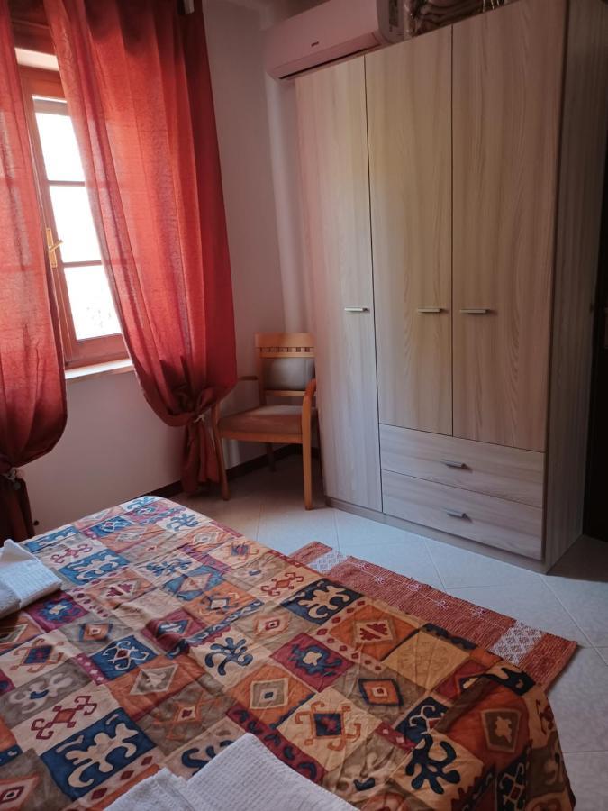 Appartamento Per Vacanza 卡斯特尔萨多 外观 照片